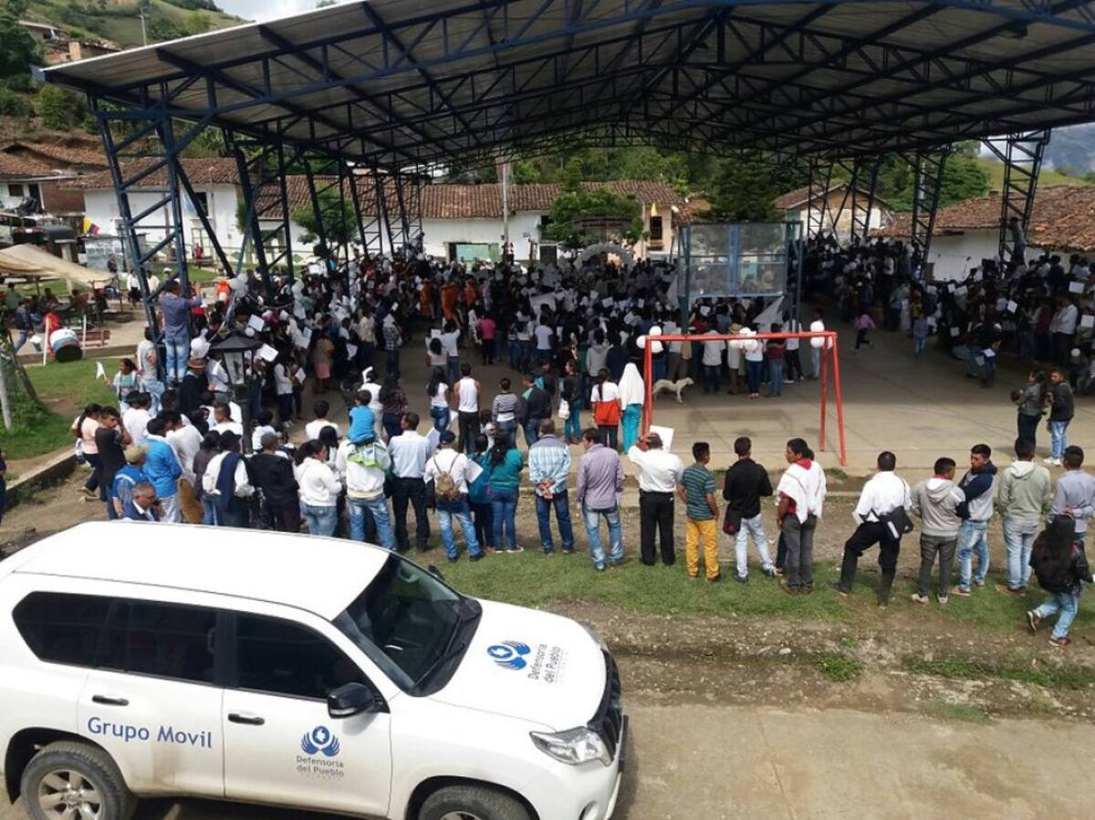 Durante las pocas horas que permaneció en Popayán en cuerpo de la menor, hubo una ceremonia religiosa en el Templo de Fátima y ahí se determinó que el viaje hasta Bolívar –Cauca se hiciera por tierra, pues el mal tiempo no permitió que el féretro fuera llevado en un helicóptero del Ejército.