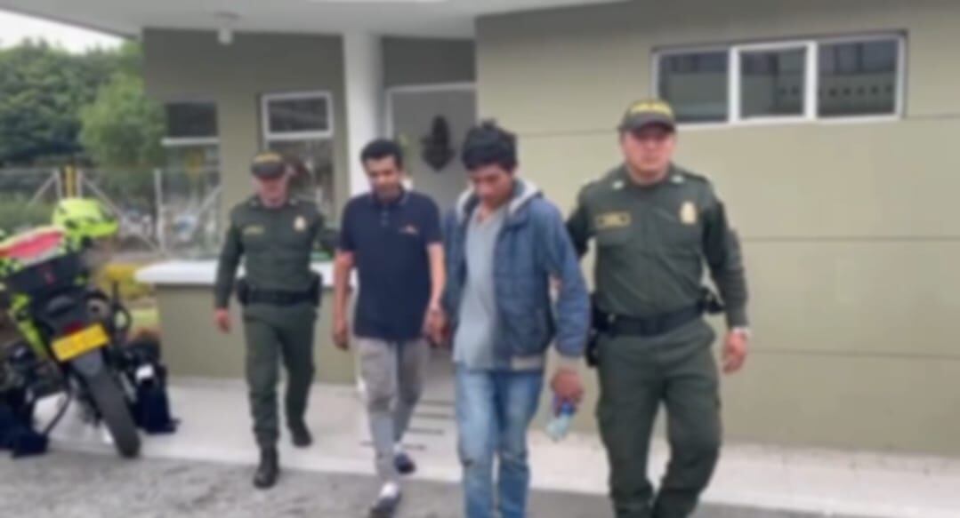 Capturados presuntos implicados en incendios en Pasto. | Foto: Policía Pasto