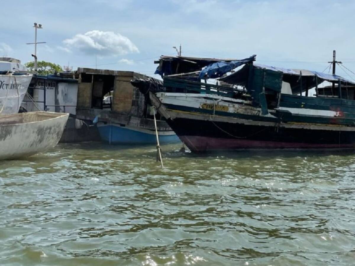 Dimar oficializó estado de abandono de naves en la bahía de Cartagena