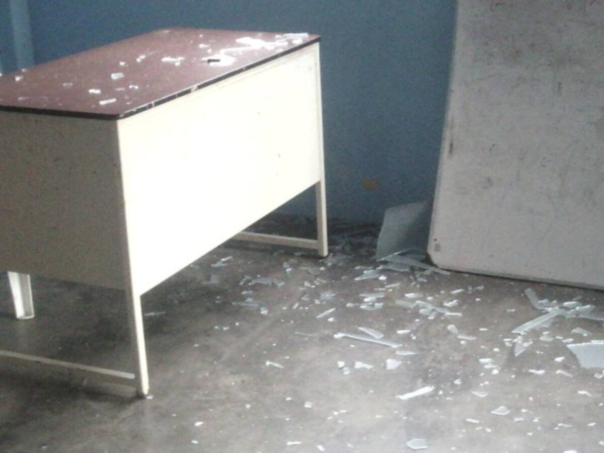 Bombardeo de la Fuerza Aérea en Fortul, Arauca causa daños en plantel educativo y puesto de salud