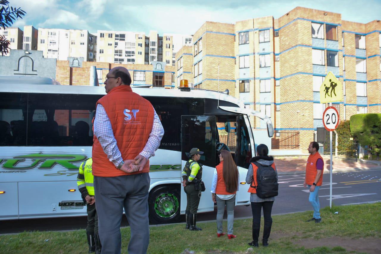 La Superintendencia de Transporte emite requisitos mínimos para garantizar la óptima prestación del servicio de transporte escolar. Cortesía: @Supertransporte