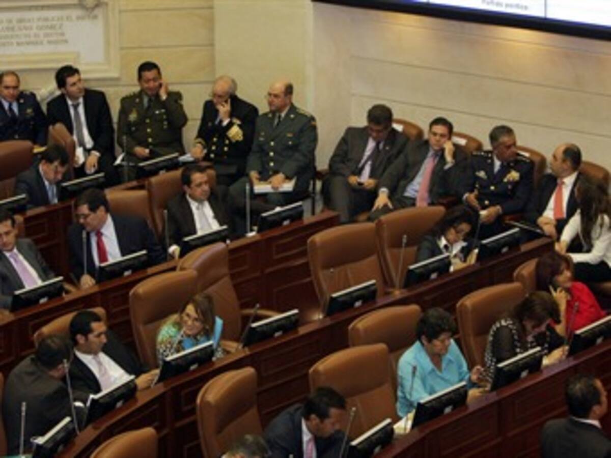Aprueban polémico artículo sobre “Blanco legítimo” en Fuero Penal Militar