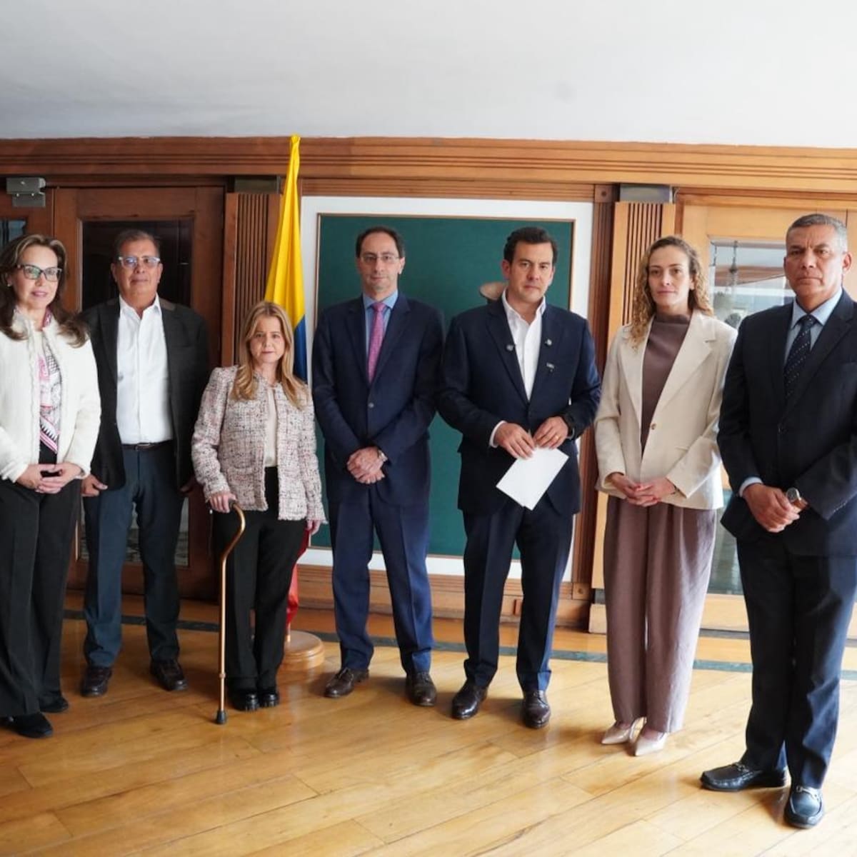 “Continuaremos recopilando información para el empalme”: Ministros designados por De la Espriella
