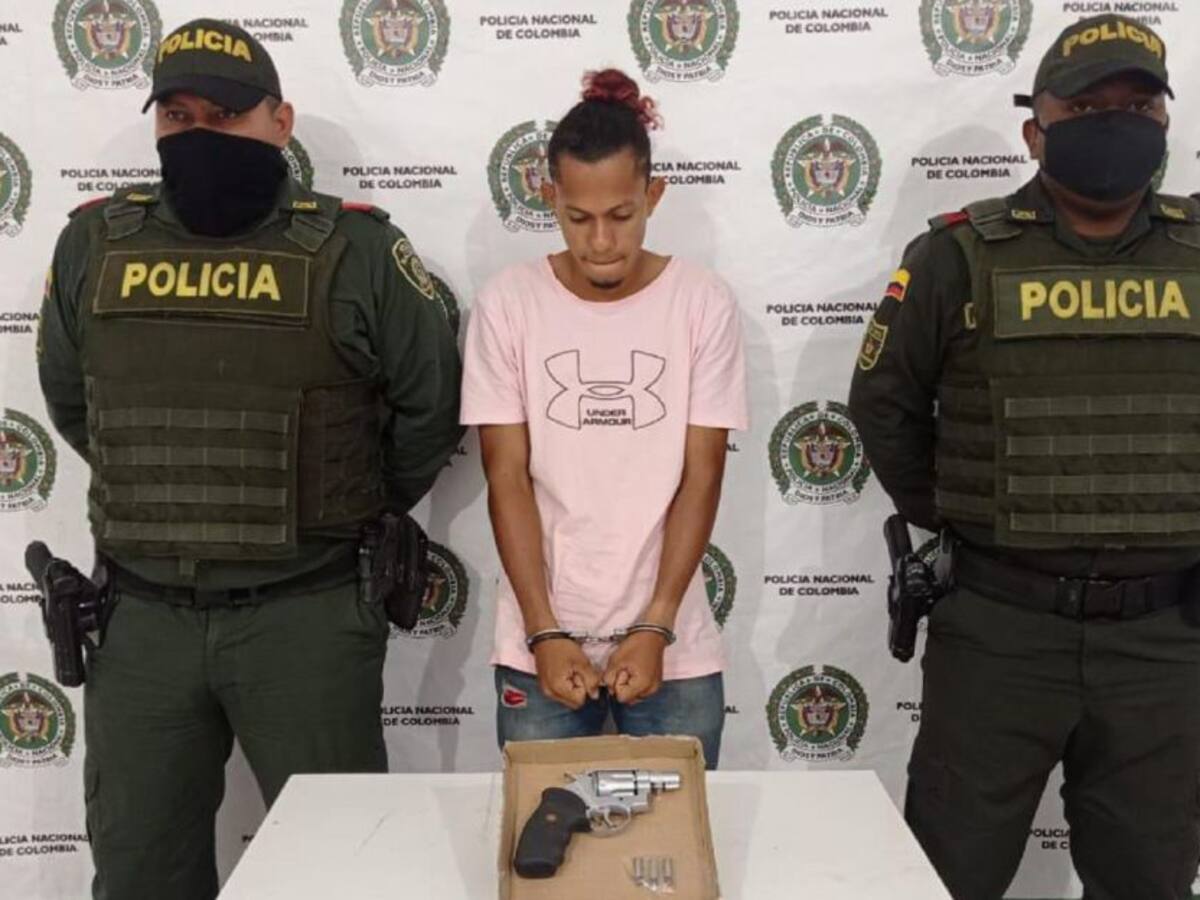 'El Flaco', capturado en Magangué con un arma de fuego