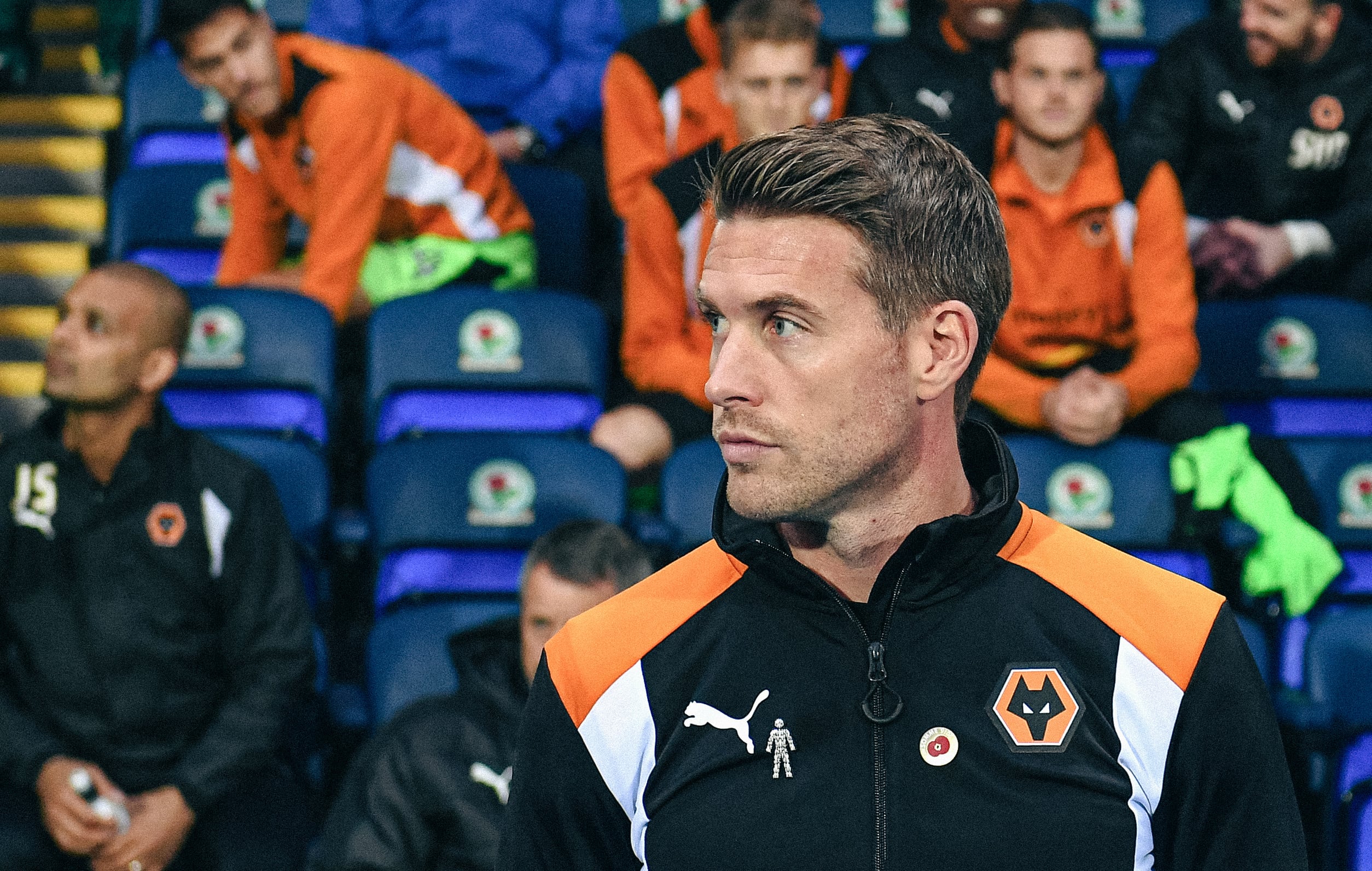 ¿Quién es Rob Edwards? El nuevo DT del Wolverhampton que intentará salvar a Jhon Arias del descenso / @Wolves