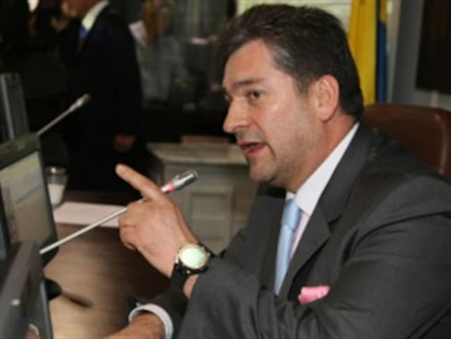 Concejal Cepeda niega vínculos con el carrusel de contratos