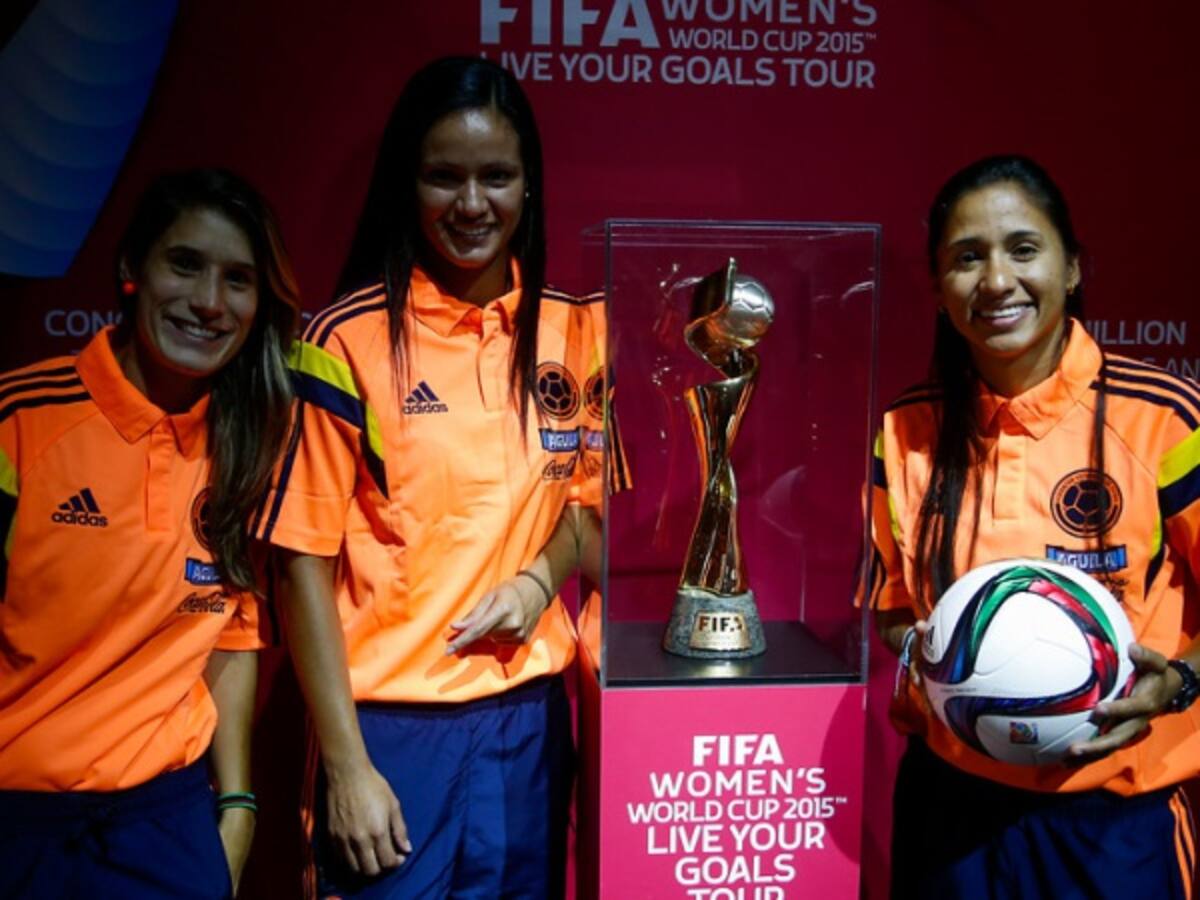 Futbolistas colombianas conquistan el viejo continente