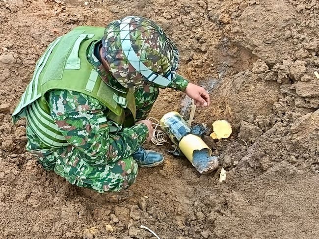 Explosivos de las disidencias de las Farc hallados en Ituango. Foto: Cuarta Brigada.