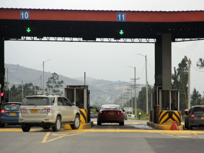 Intensifican controles para evitar éxodo de vehículos desde Bogotá a Boyacá