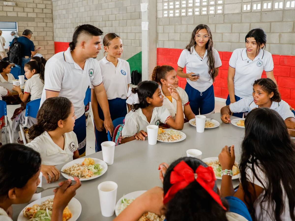 En el Magdalena, estudiantes son veedores del PAE, calificando su transparencia y calidad