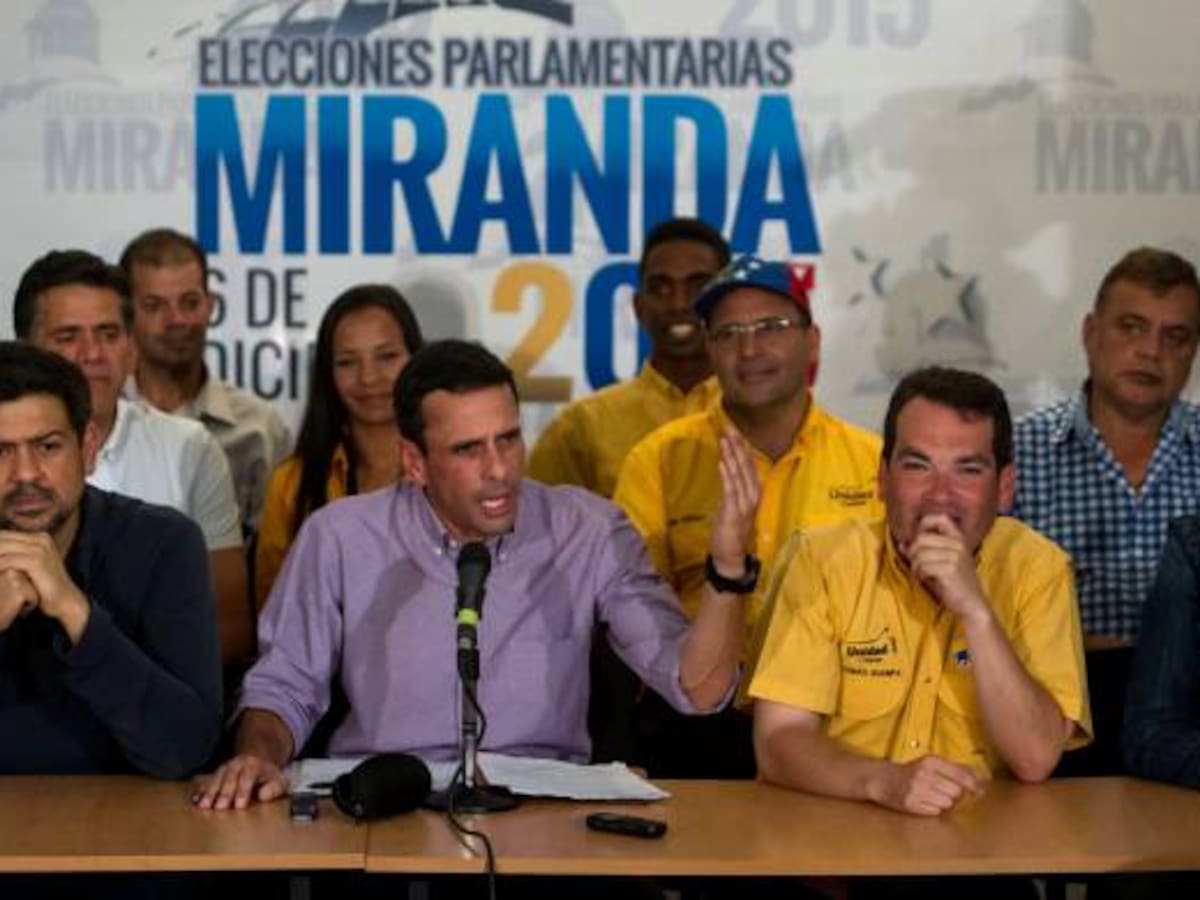 Diputados chavistas y opositores preparan por separado sus próximas acciones