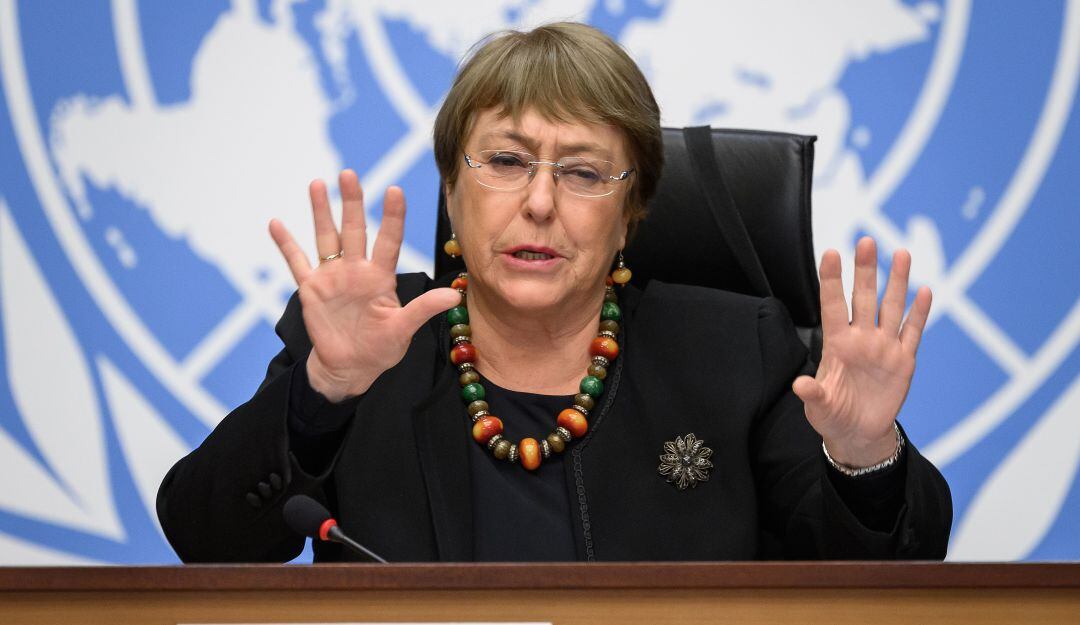 La alta comisonada Michelle Bachelet en una sesión en Ginebra