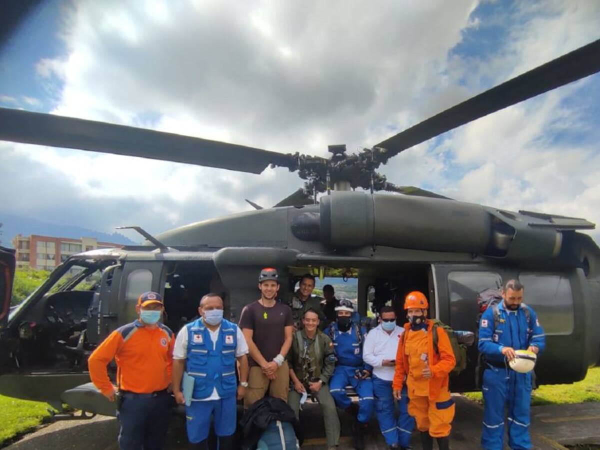 Intensas labores de búsqueda de joven extraviado en el Nevado del Tolima