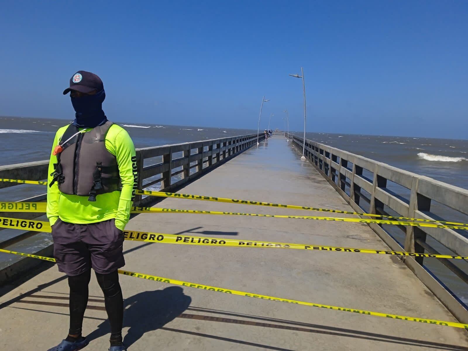 Tramo del muelle cerrado