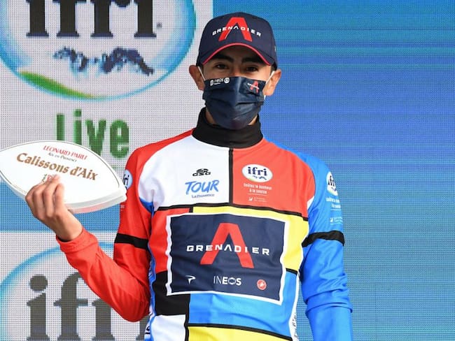 Iván Ramiro Sosa festeja la victoria al cierre de la tercera etapa del Tour de La Provence.