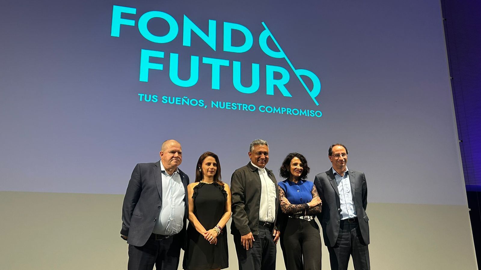 Rectores de las universidades aliadas en el lanzamiento de Fondo Futuro. Foto: Caracol Radio Medellín.