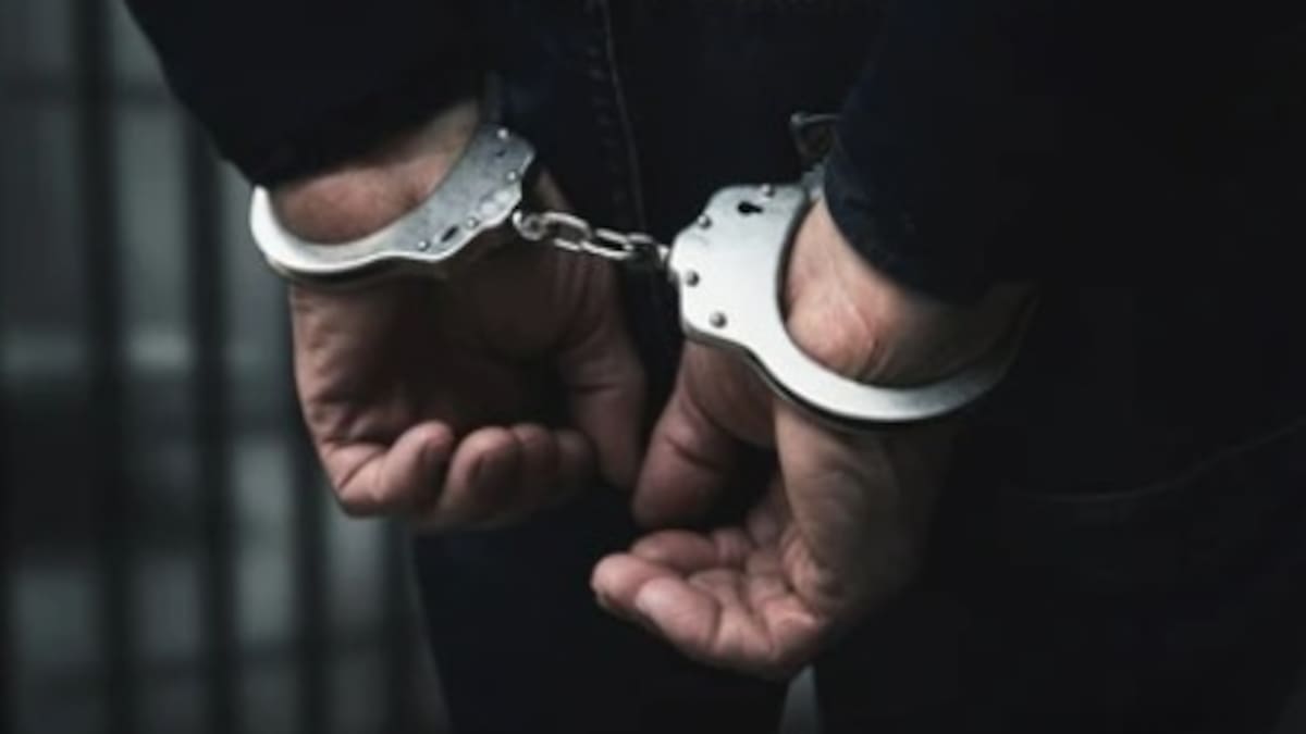 Capturan comandante de estación de Policía por presuntos nexos con las disidencias