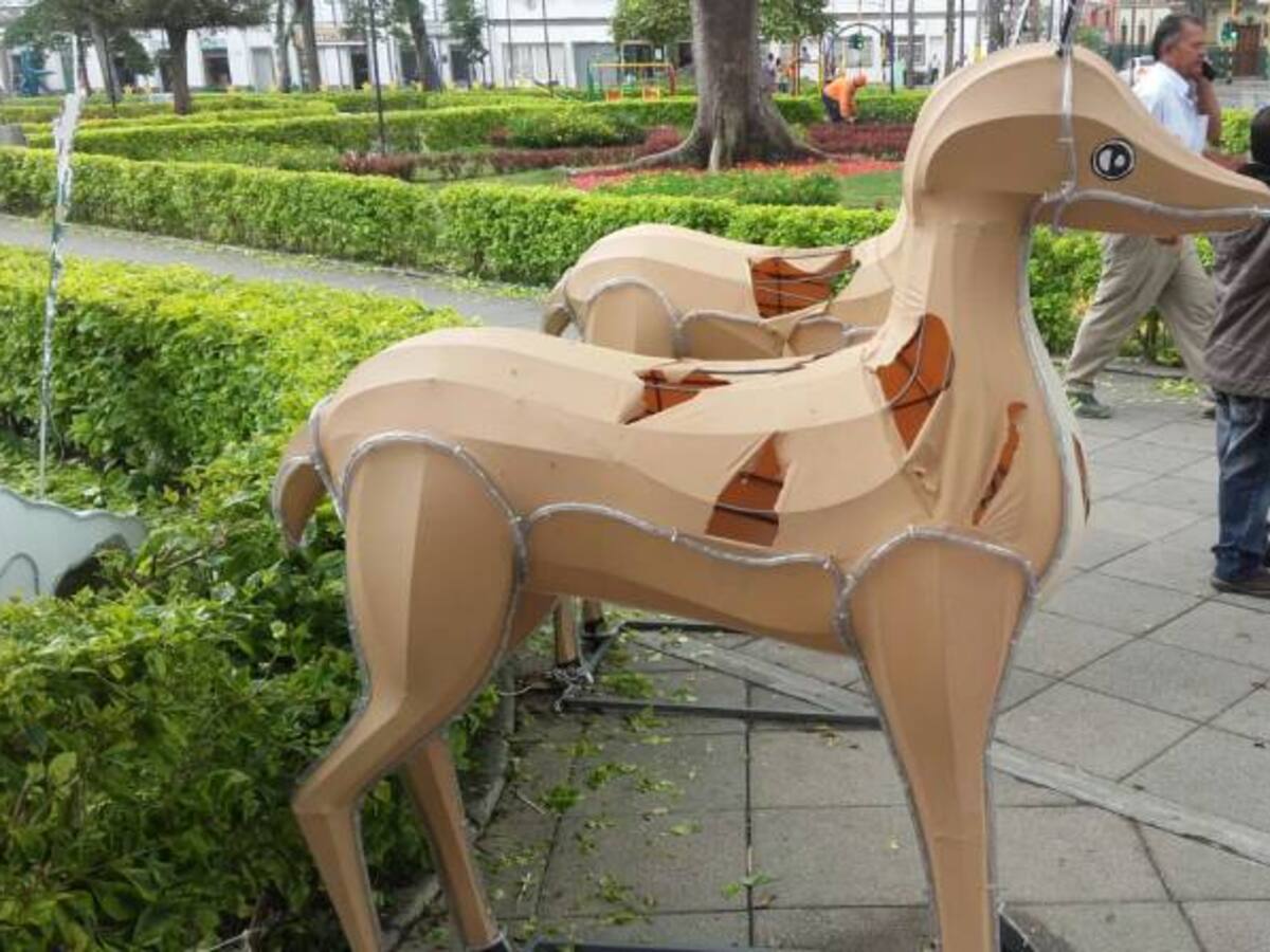 Denuncian actos de vandalismo contra alumbrado navideño de Ibagué