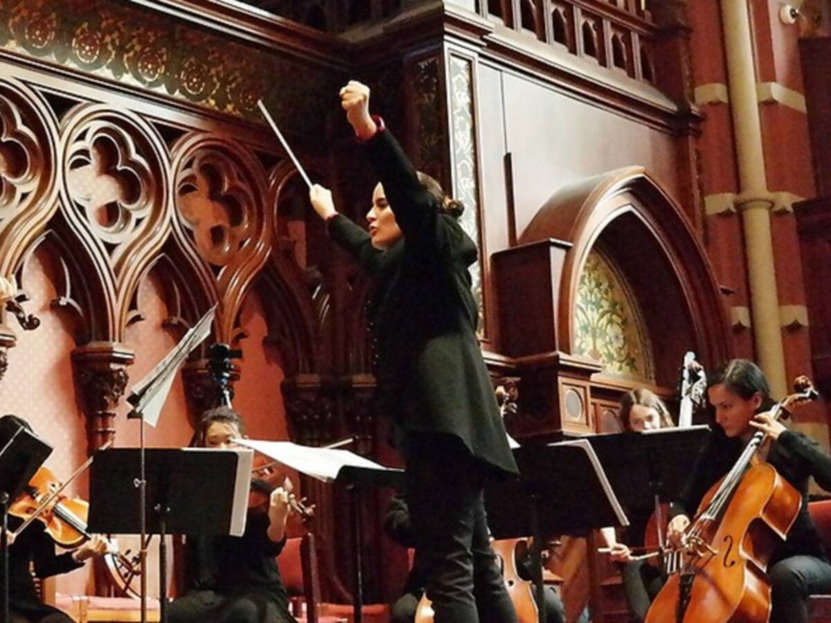 Directora de orquesta caleña es galardonada en Estados Unidos