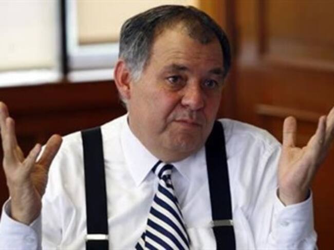 Elección Visible pide al procurador que renuncia a su candidatura por la reelección