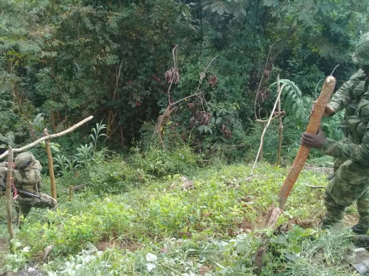 Fuerza Publica adelanta ofensiva contra el ELN en el sur de Bolívar