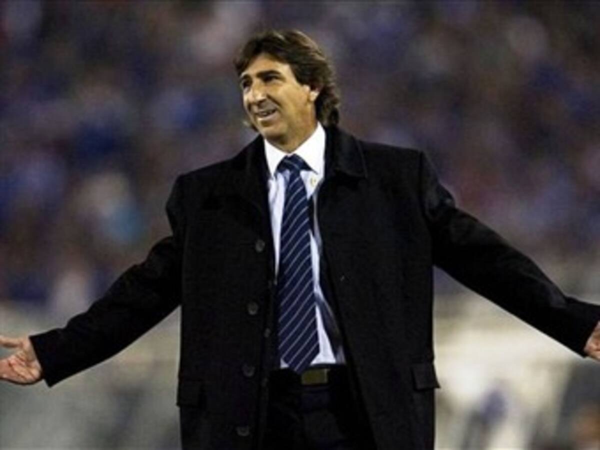 "Me gusta un equipo que juegue igual de local o visitante": Gustavo Costas