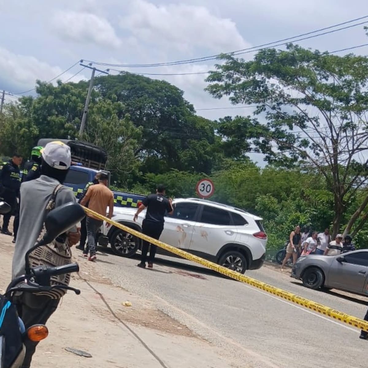 Dentro de un vehículo asesinaron hombre con varias anotaciones judiciales