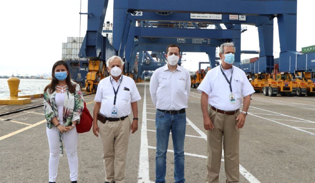 El Superintendente Andrés Barreto recibió información sobre las operaciones marítimas, tecnología, entre otros temas