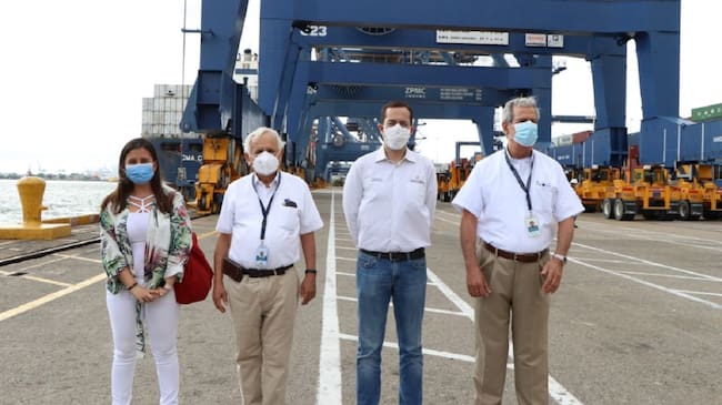 El Superintendente Andrés Barreto recibió información sobre las operaciones marítimas, tecnología, entre otros temas