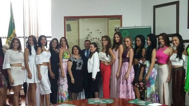 Todas las participantes brillan por su belleza.