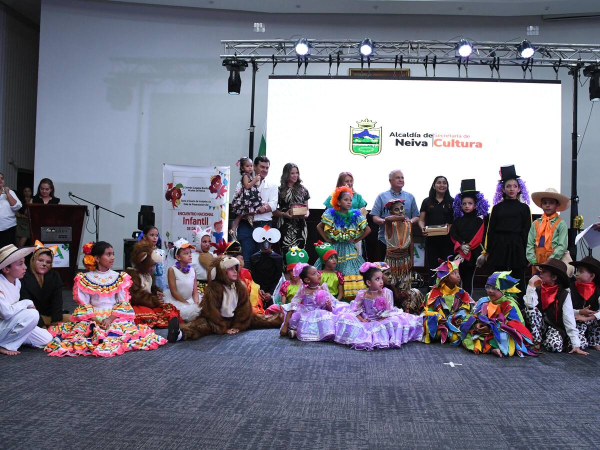 La ciudadanía disfrutó con alegría de la gala ‘Neiva Te Ama’