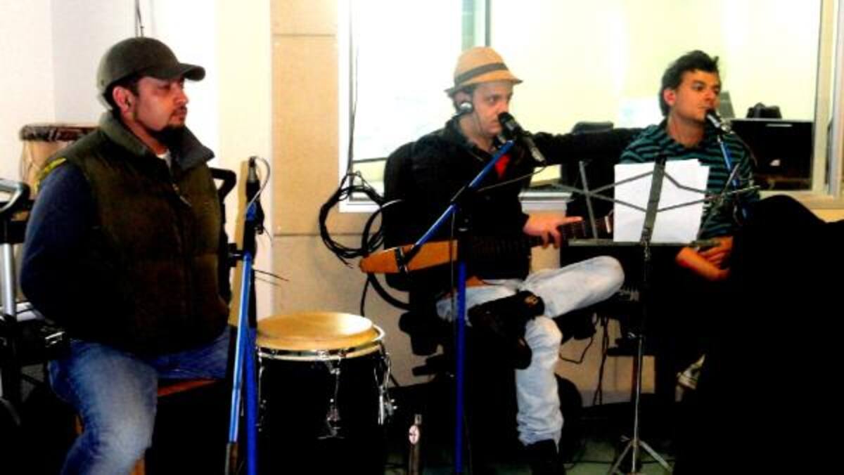 Oscar Delgado, Gigi Posada y Tuto Muñoz. Músicos de La Ventana