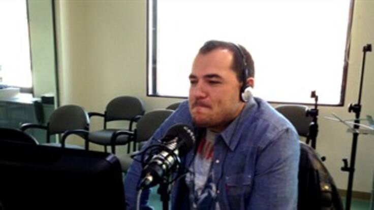 En Caracol Radio Ismael Serrano, presentando “Todo empieza y todo acaba en ti”