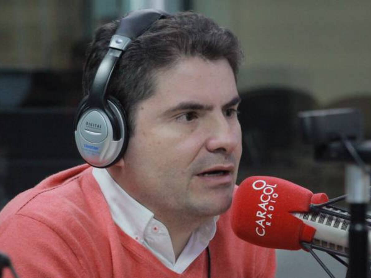 Hacer lo posible para que Moreno diga en el país todo lo que sabe: Henao