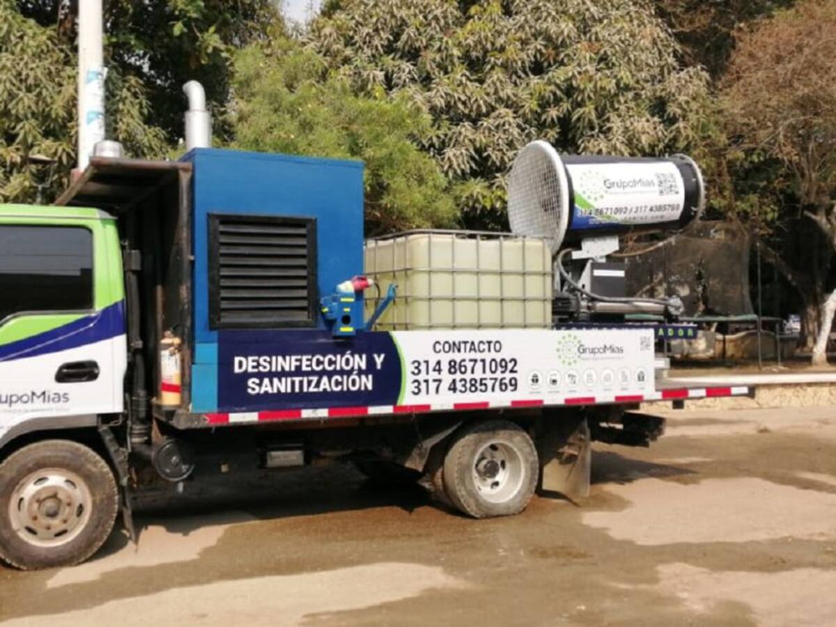 Con cañón macronebulizador desinfectan la Zona Bananera del Magdalena