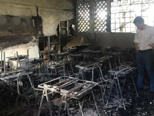 Polémica en Pereira por deterioro del colegio de Cerritos
