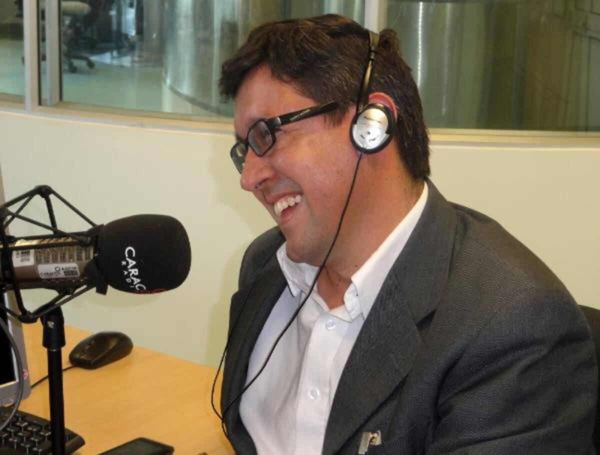 Víctor Solano, Periodista. Invitado a La Ventana