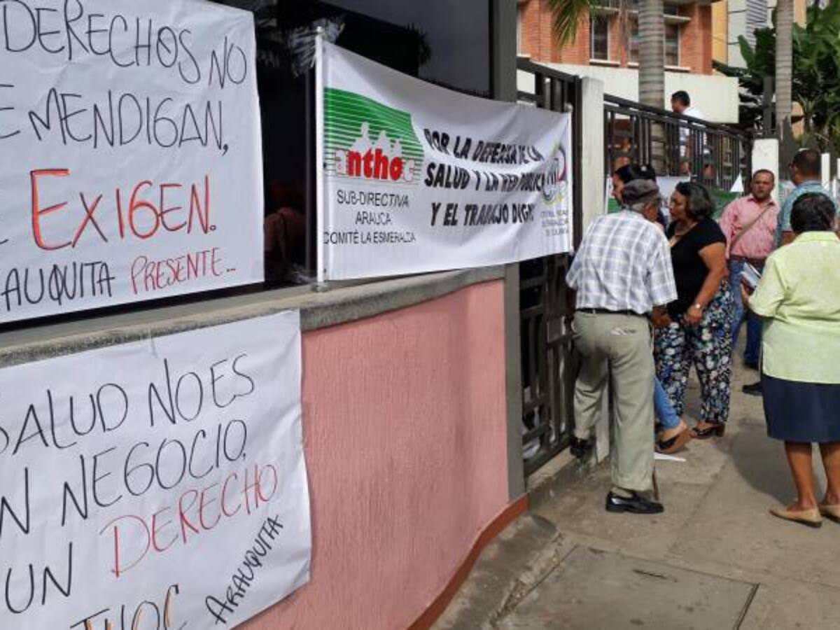 Sector social y sindicatos de la salud se toman la Gobernación de Arauca