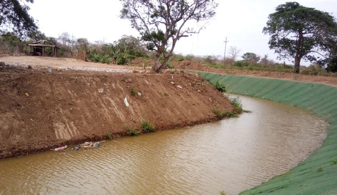 Presuntas conexiones ilegales