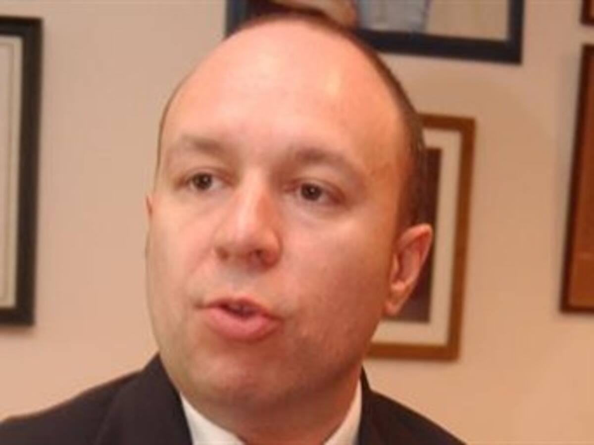 Imputarán cargos y solicitarán cárcel para ex fiscal por escándalo de DNE