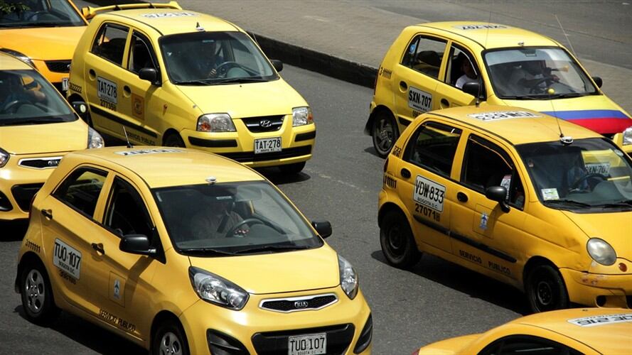 Supertransporte confirmó multa de $516 millones a Easy Taxi Colombia. Foto: Colprensa