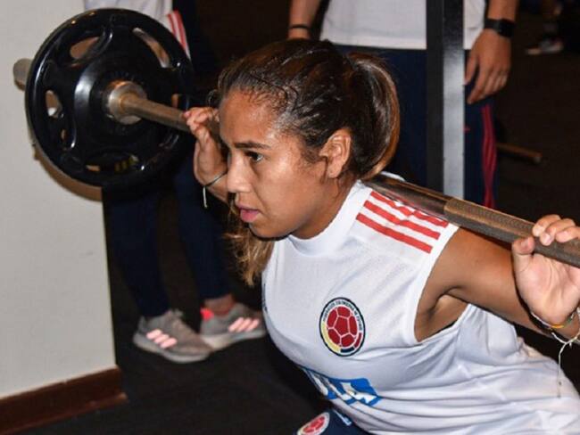 Leicy Santos es una de las jugadoras llamadas a figurar en la Selección Colombia femenina.