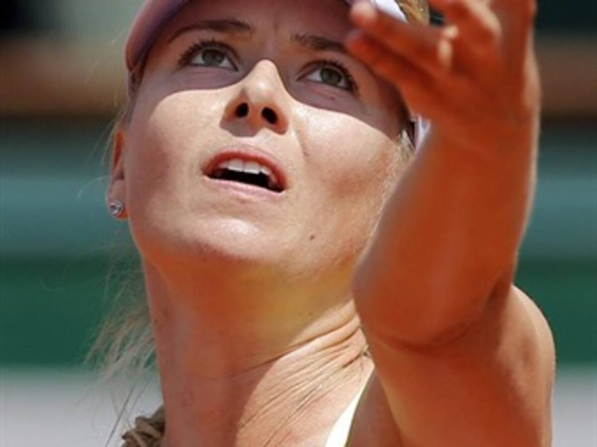 Maria Sharapova elimina a Jankovic y se medirá con Azarenka en semifinales