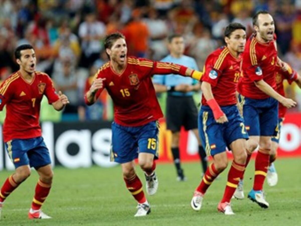 España venció 4-2 a Portugal en penales y ya está en la final