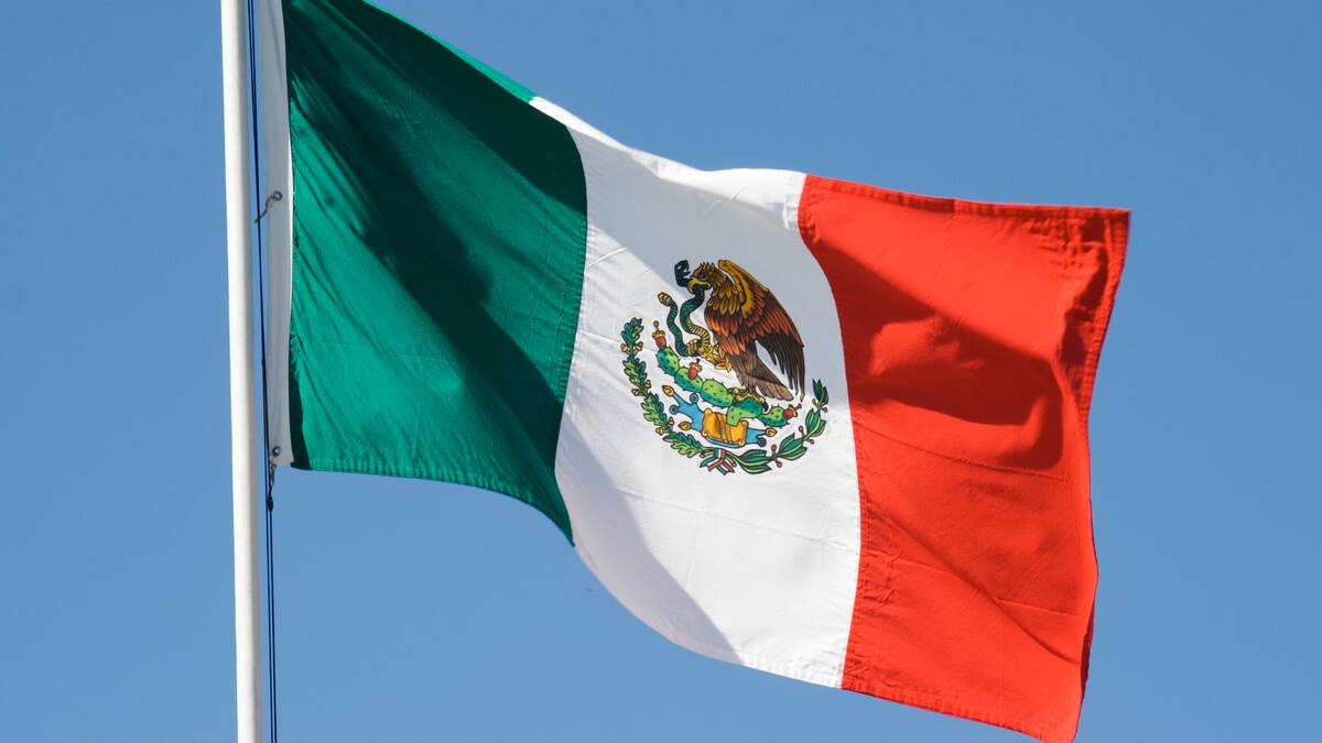 Embajadas, pasaportes y repatriación de colombianos: los temas del canciller en La W