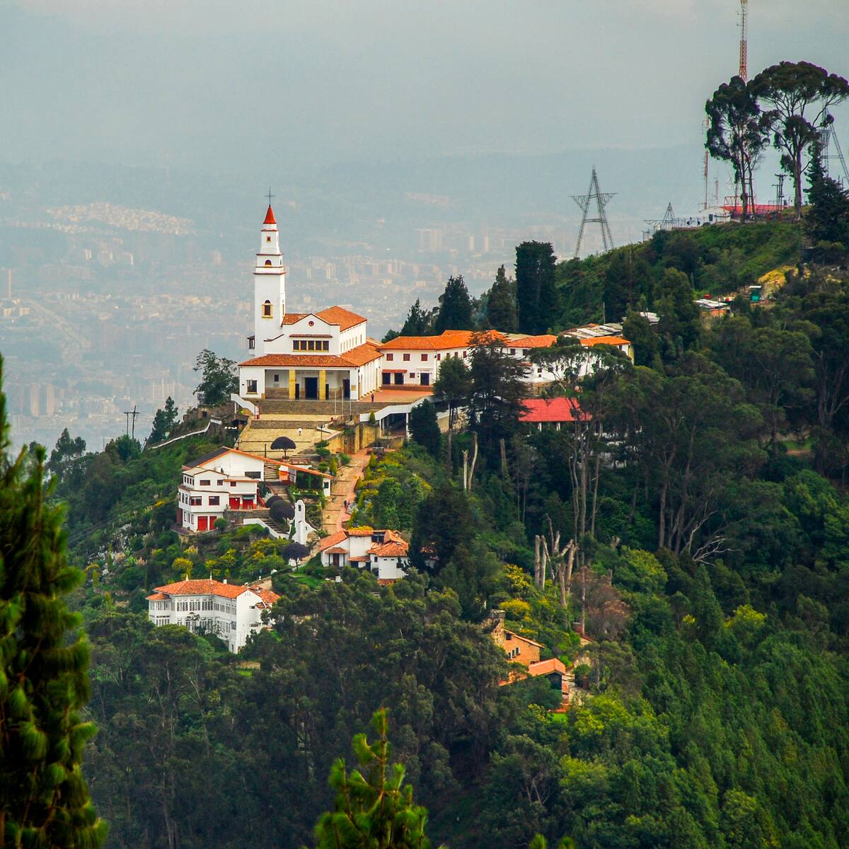 Qué significa la palabra Monserrate: Descubra la leyenda de este Santuario