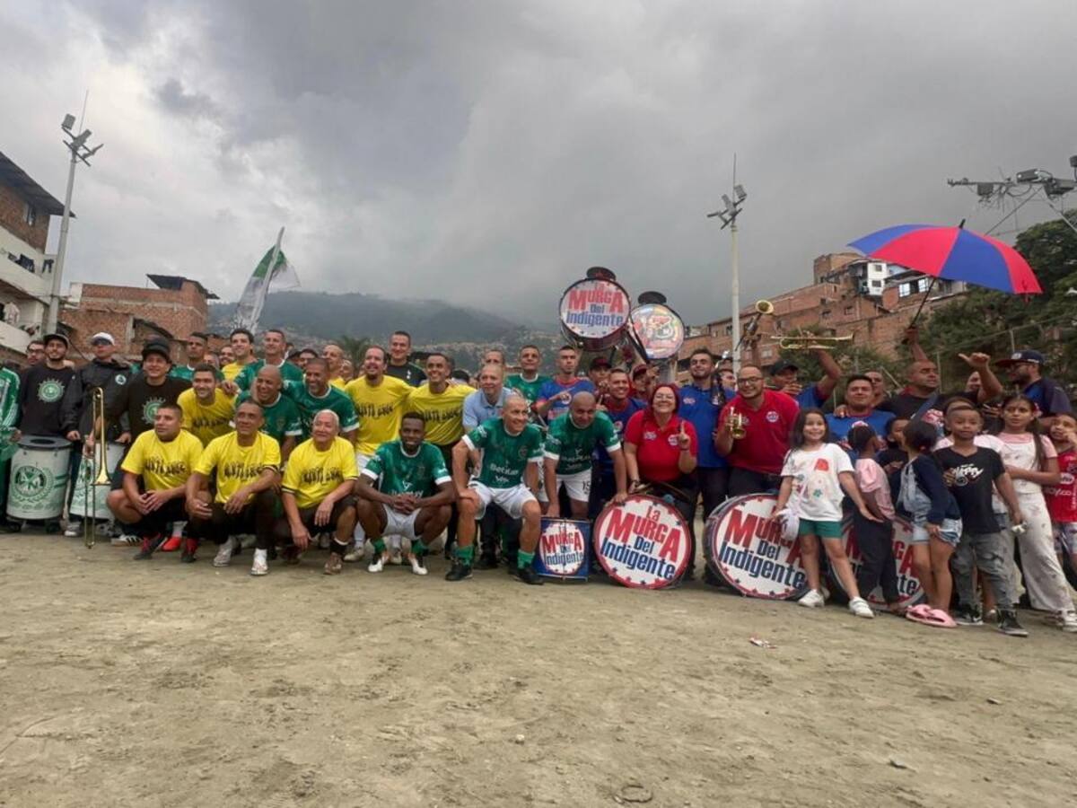 Barras de Fútbol se unen en jornada de reconciliación y apoyo en el barrio El Sinaí