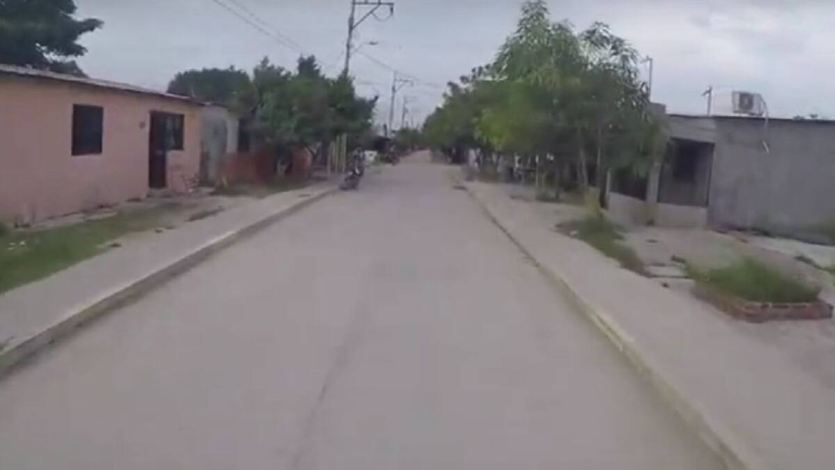 Gobernador de Bolívar anuncia estadio de fútbol para Regidor