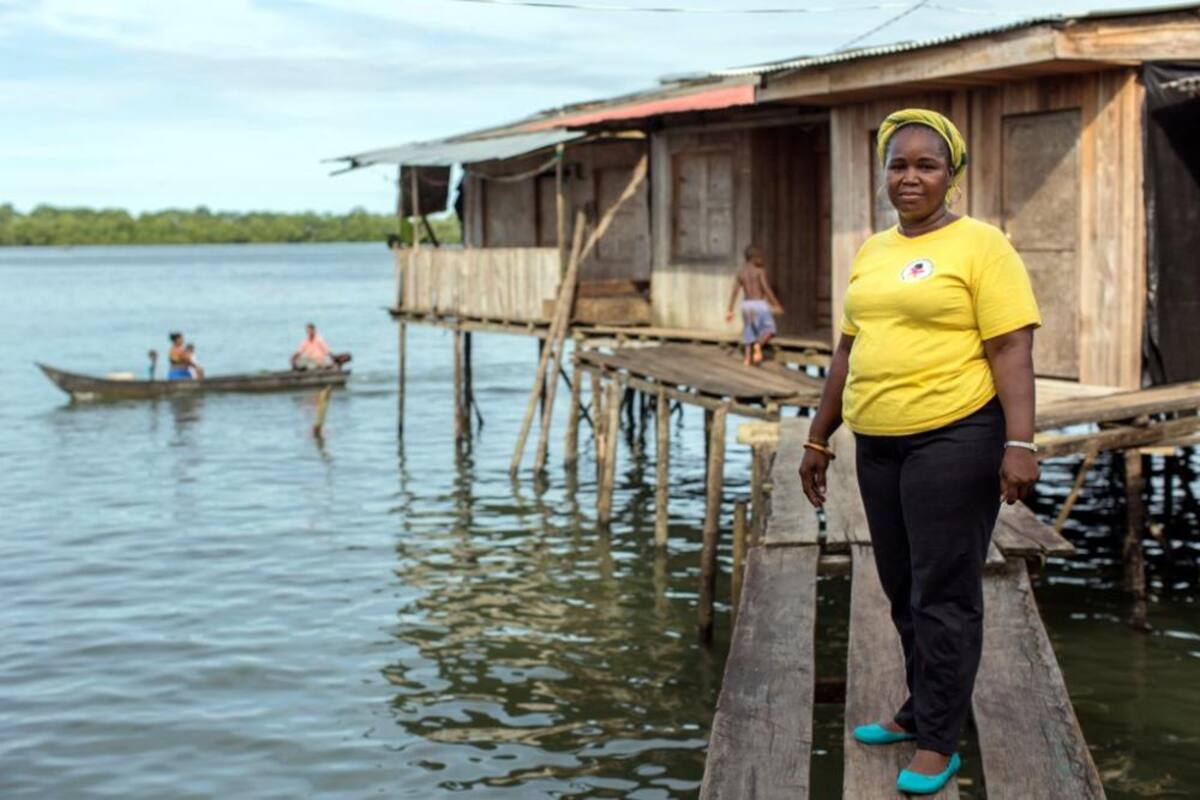La red 'Mariposas de Alas Nuevas, Construyendo Futuro' es la primera organización colombiana en ganar el premio por atención a los desplazados de Buenaventura.