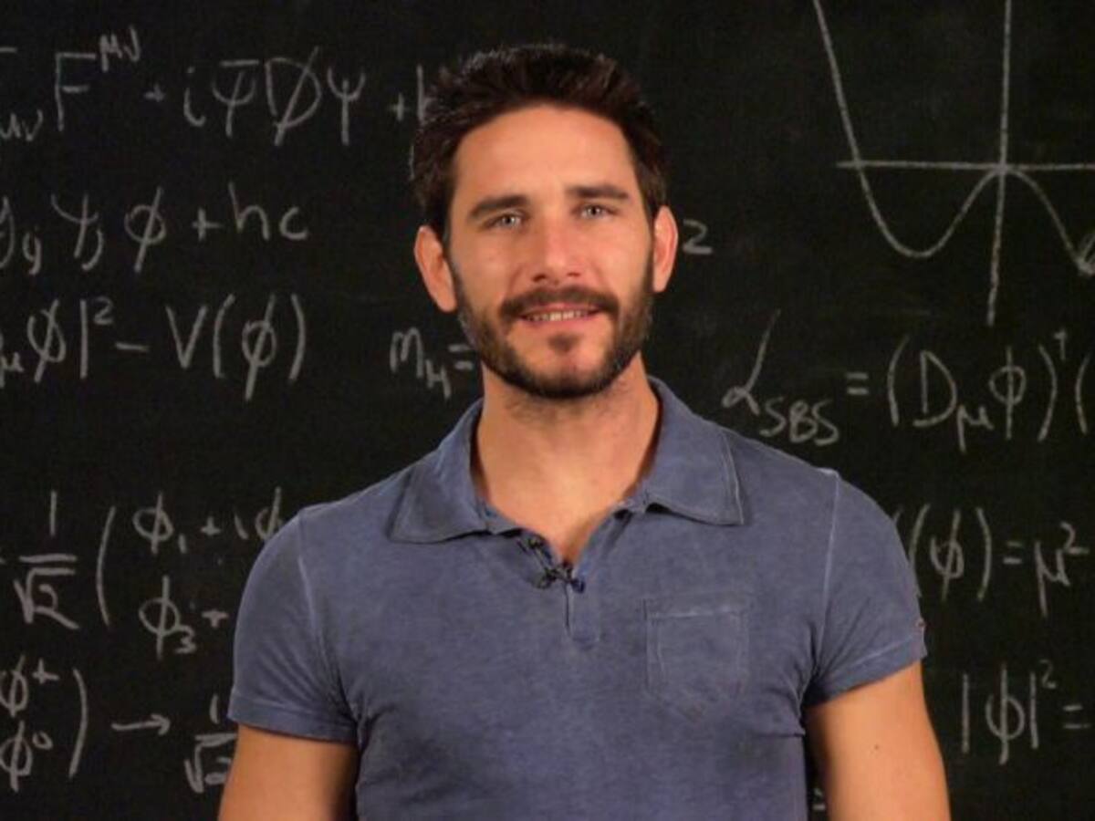 "La mejor forma de llegar a los jóvenes es a través de YouTube": Javier Santaolalla